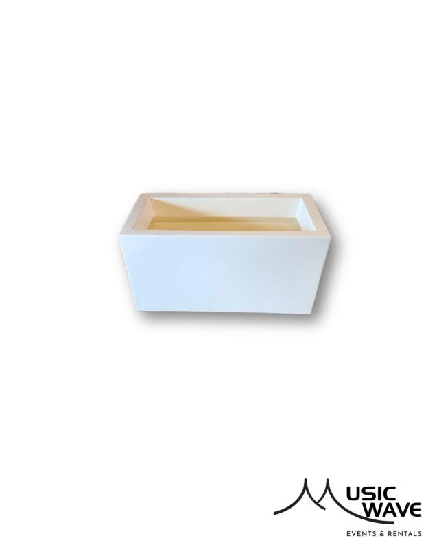 Rental store for Planter - Terra White  Rect Short in San Juan PR