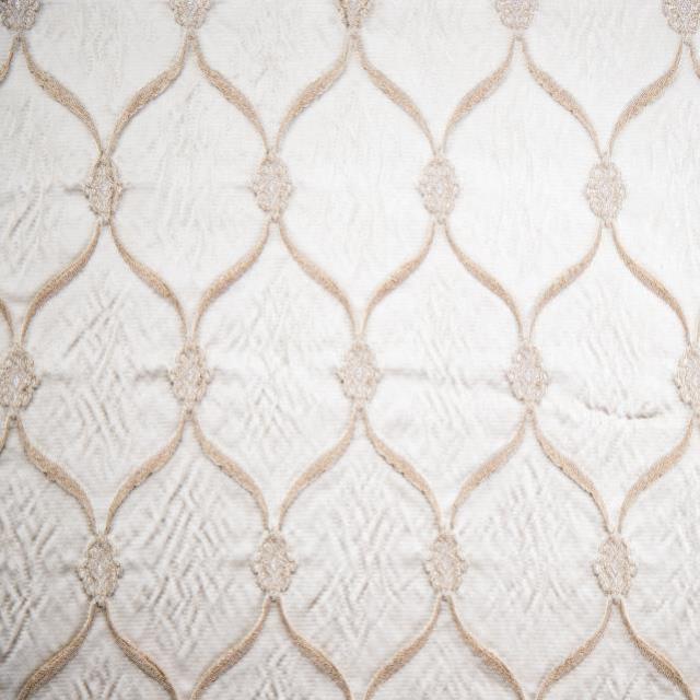 Rental store for Linen - RR Diamante Ivory 132”  1139 in San Juan PR