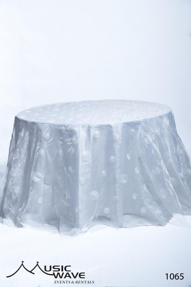 Rental store for Mantel Polkadot Sheer Blanco  1065 d 108 in San Juan PR