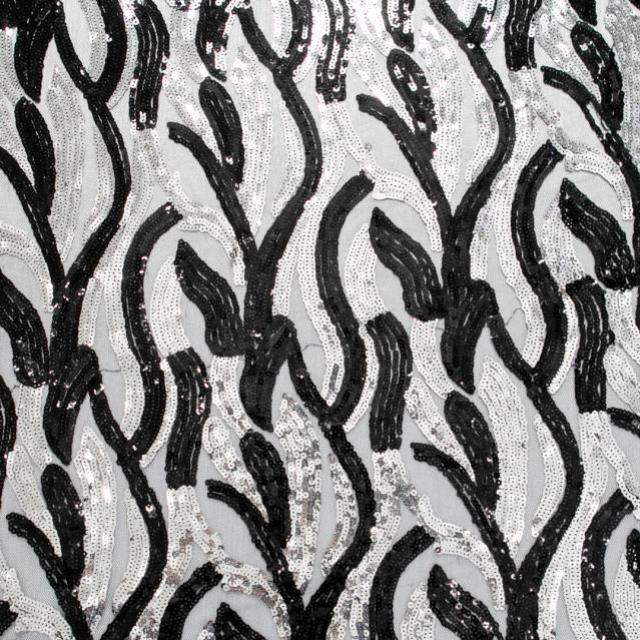 Rental store for Mantel - Rosalia Negro  90x156   2051 in San Juan PR