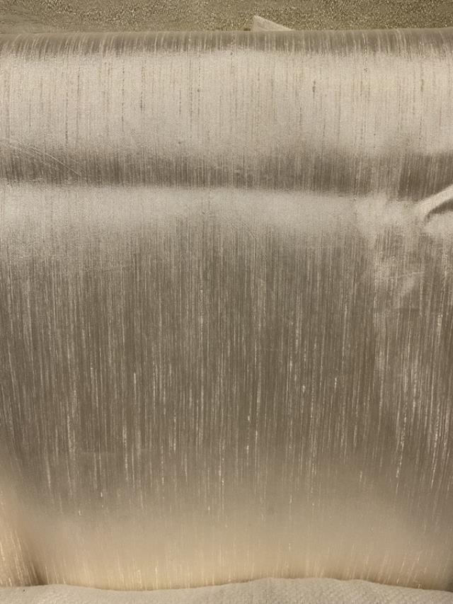 Rental store for Mantel Seda Cruda Ivory  90x156   2334 in San Juan PR